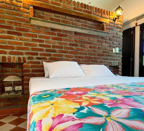 اتاق استاندارد, The Orange House Santa Marta