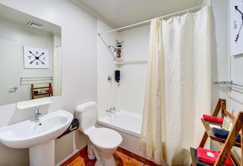 Семейный Номер, Silver Fern Lodge