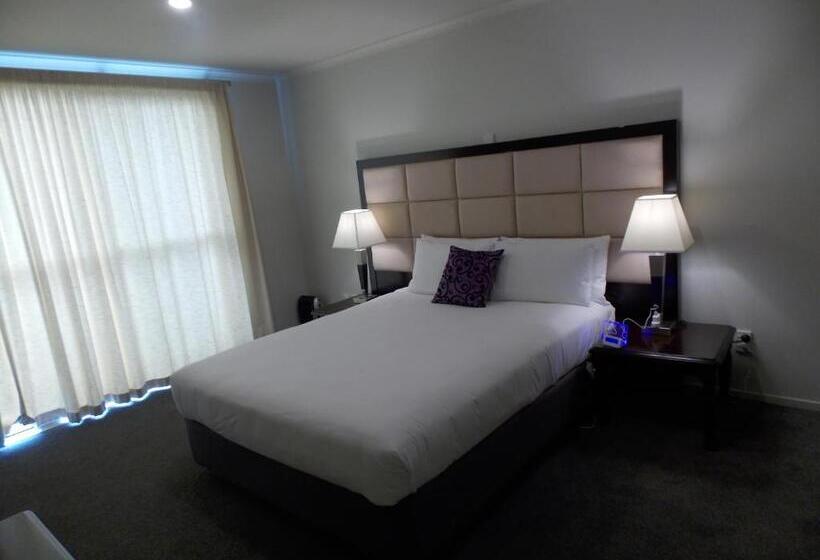 Апартаменты 3 Спальни, Silver Fern Lodge