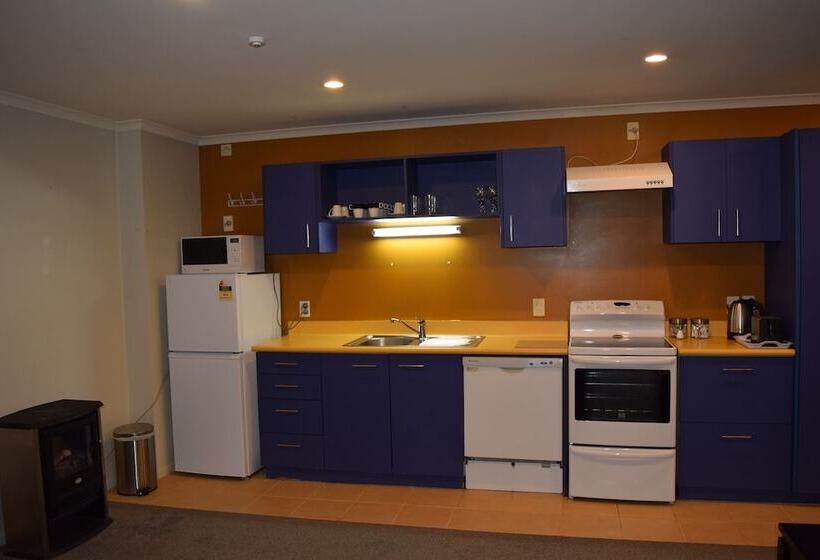 Апартаменты 3 Спальни, Silver Fern Lodge