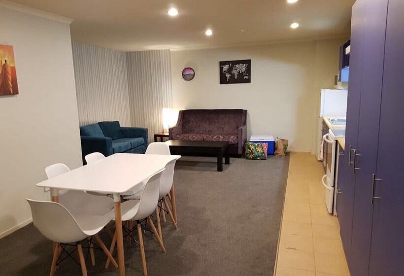Апартаменты 3 Спальни, Silver Fern Lodge