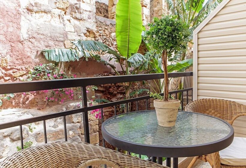 ダブルベッドのエコノミールーム, Casa Kasteli