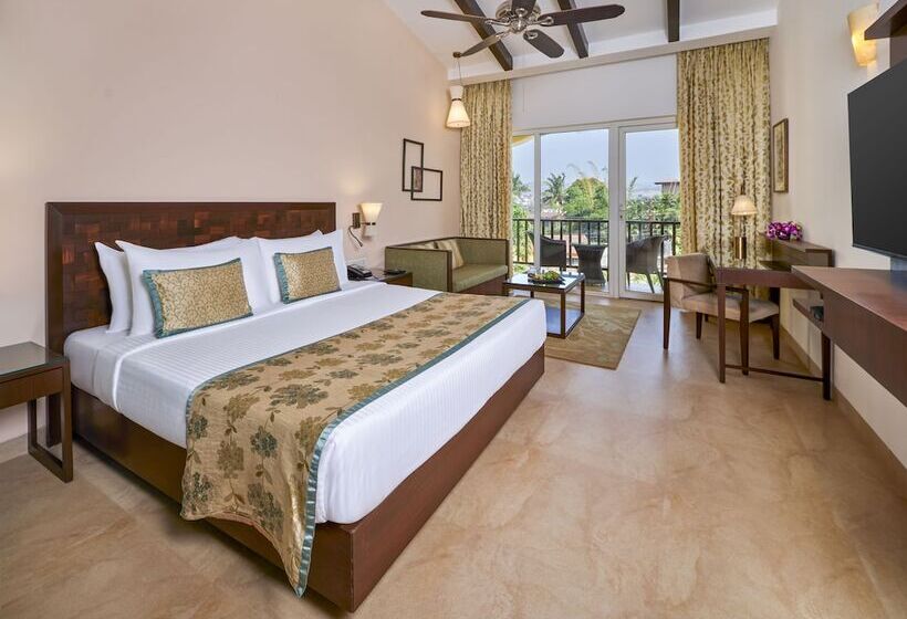 Номер Классика Кровать Кинг, Fariyas Resort, Lonavala