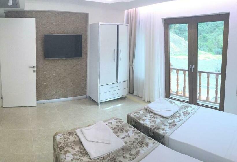 سوئیت پنت هاوس, Shimal Residence