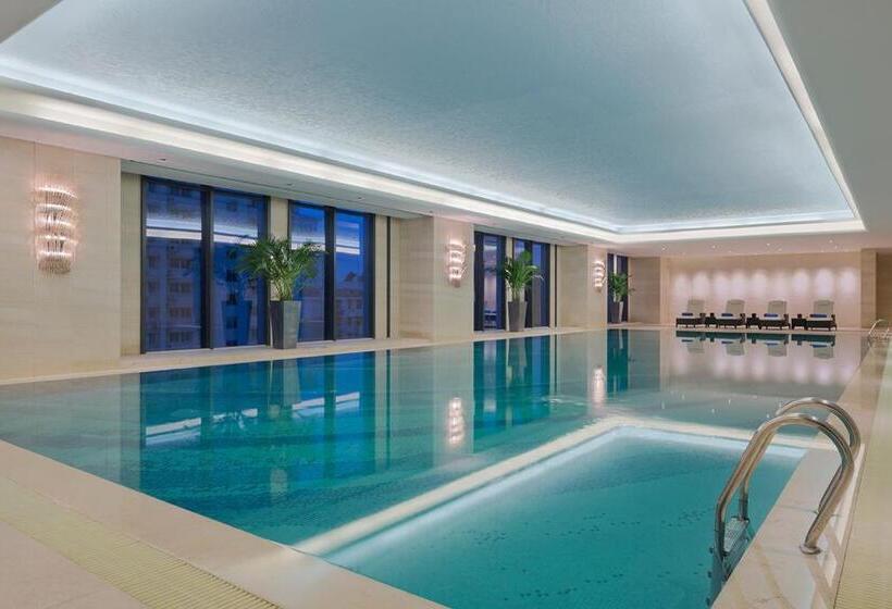 اتاق اجرایی با تخت بزرگ, Wanda Realm Wuhan