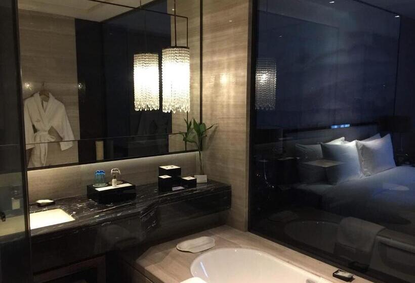 سوییت لوکس, Wanda Realm Wuhan