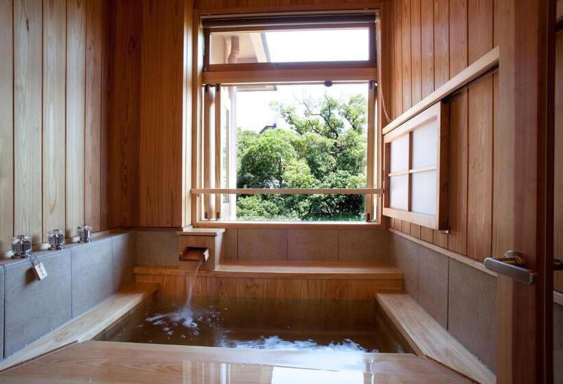 Номер Стандарт, Ryokan Oomuraya