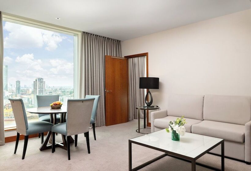 Люкс, Intercontinental London  The O2