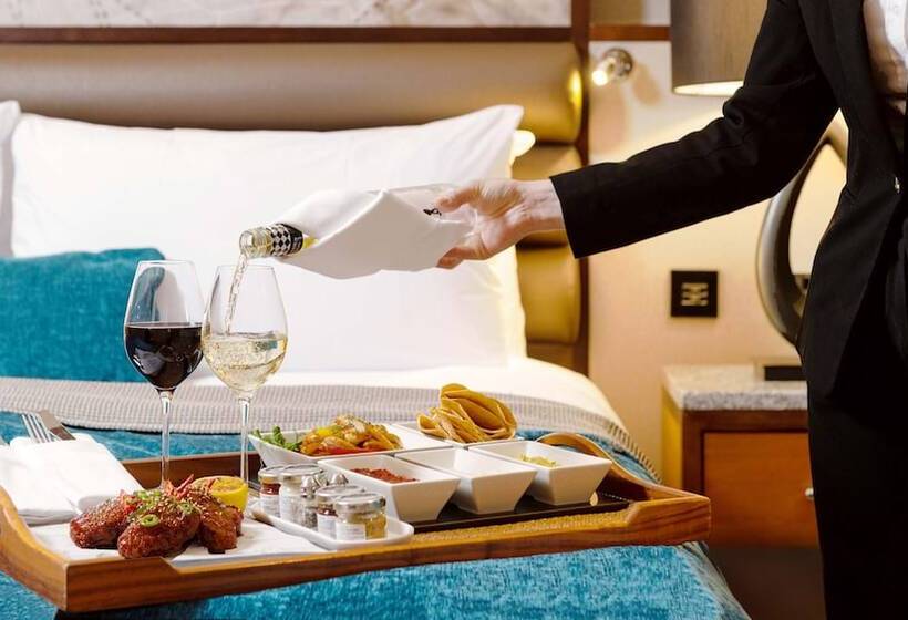 Полулюкс с Видом, Intercontinental London  The O2
