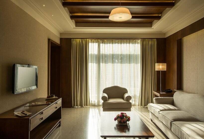 سوئیت رویال, Mountview