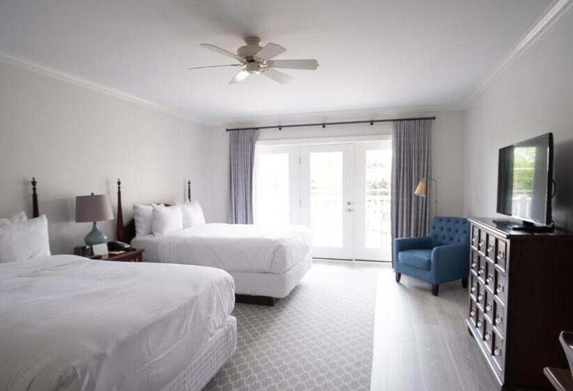 Номер Deluxe Вид на Озеро, The Geneva Inn