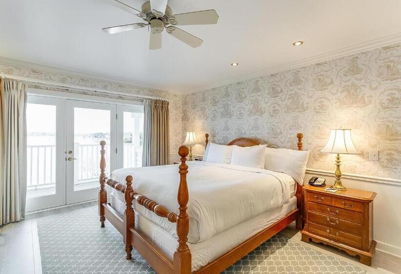 Стандартный Номер Кровать Кинг, The Geneva Inn