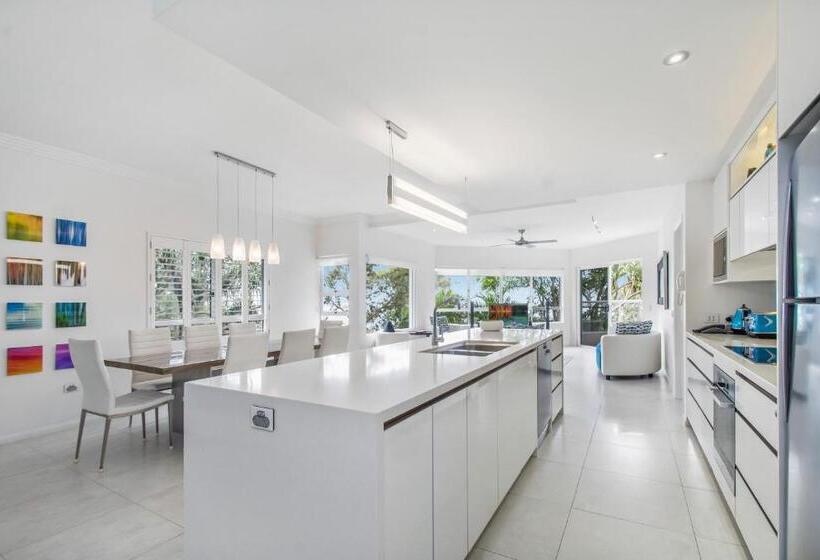 3침실 디럭스 아파트 바다 전망, The Lookout Resort Noosa
