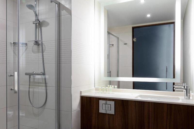 디럭스 룸 킹사이즈 침대, Courtyard By Marriott Amsterdam Arena Atlas