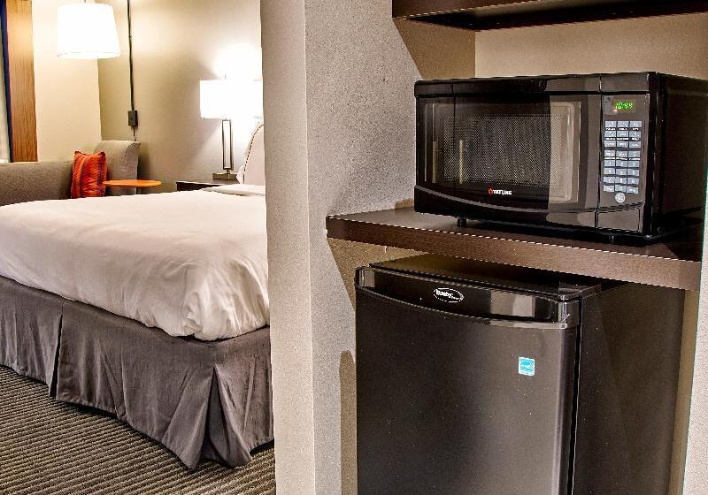 Номер Стандарт, Holiday Inn Express & Suites Tulsa Ne   Claremore By Ihg