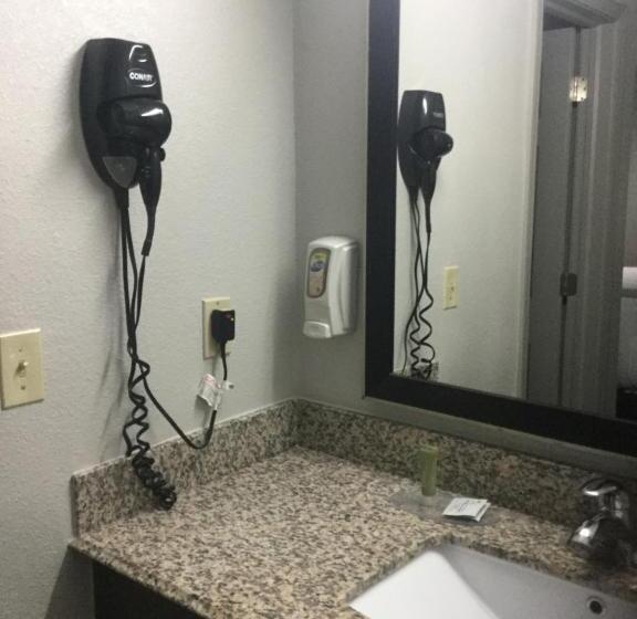 Номер Стандарт, Muskogee Inn And Suites