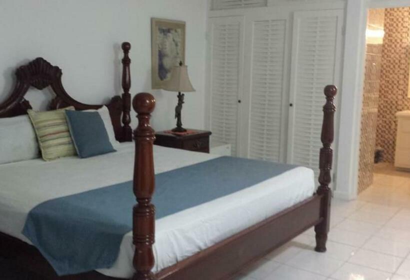 اتاق سوپریور با تخت بزرگ, Fisherman S Inn