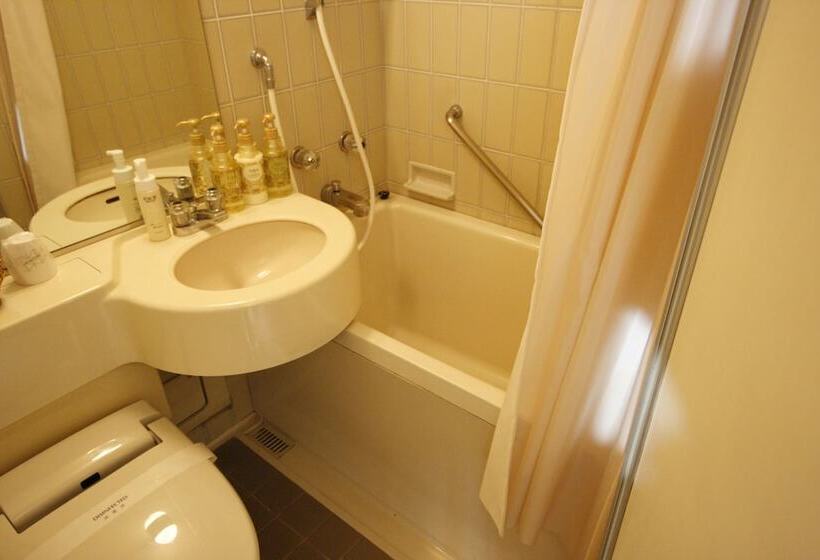 Номер Стандарт Трехместный, Abest Meguro