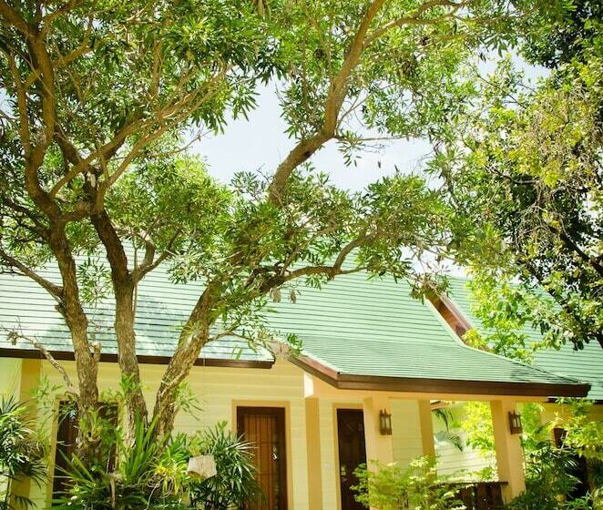 ویلای لوکس 1 خوابه, The Green Beach Resort