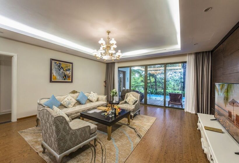 수영장이 있는 3베드룸 빌라, Vinpearl Resort & Spa Nha Trang Bay