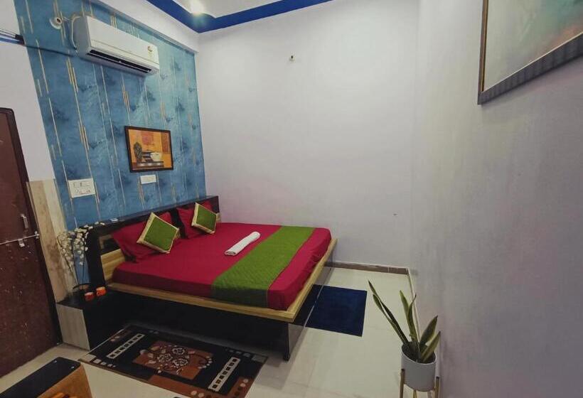 标准间, Atithi Guest House