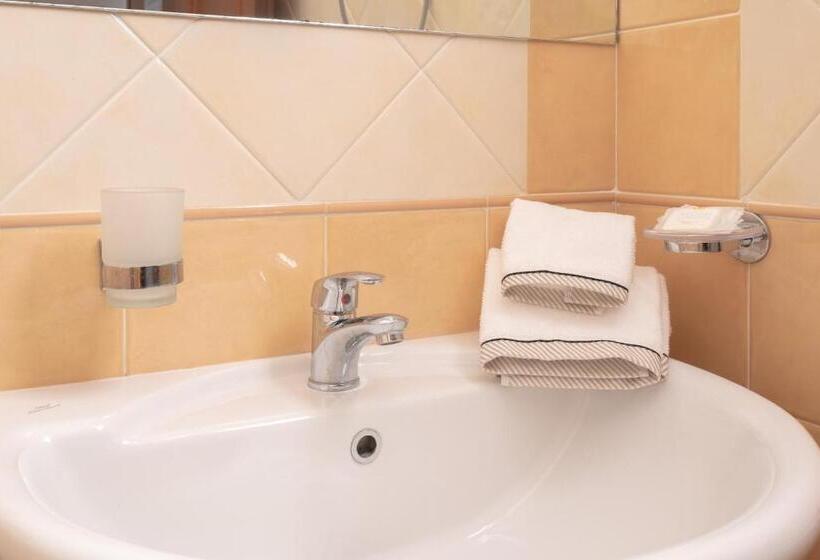 Apartamento 2 Dormitorios, Residence Le Fontane