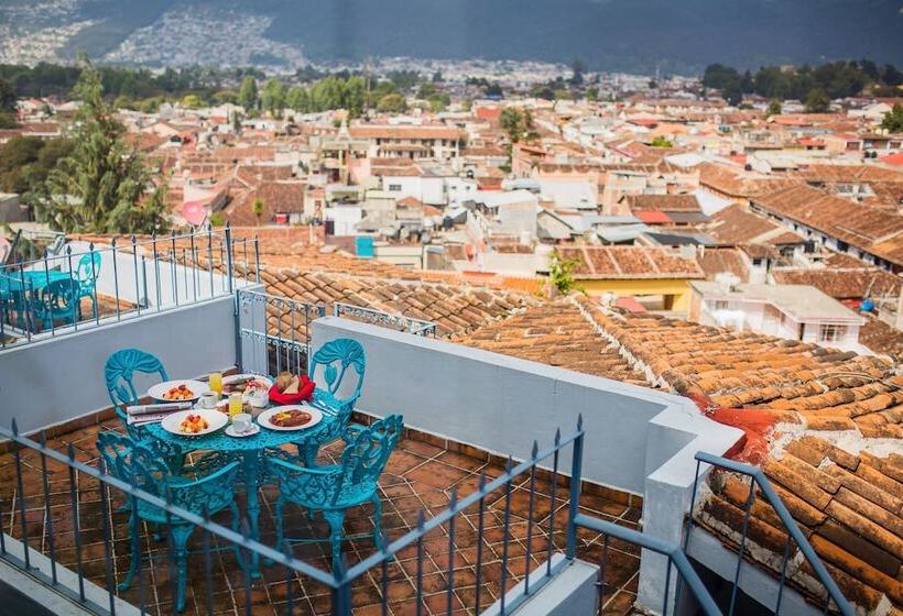 سوییت, Santuario Las Escaleras