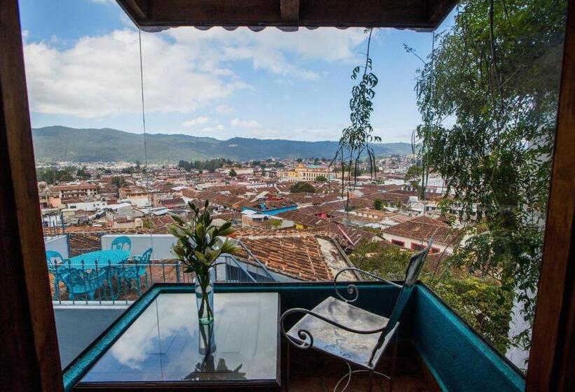 سوییت, Santuario Las Escaleras
