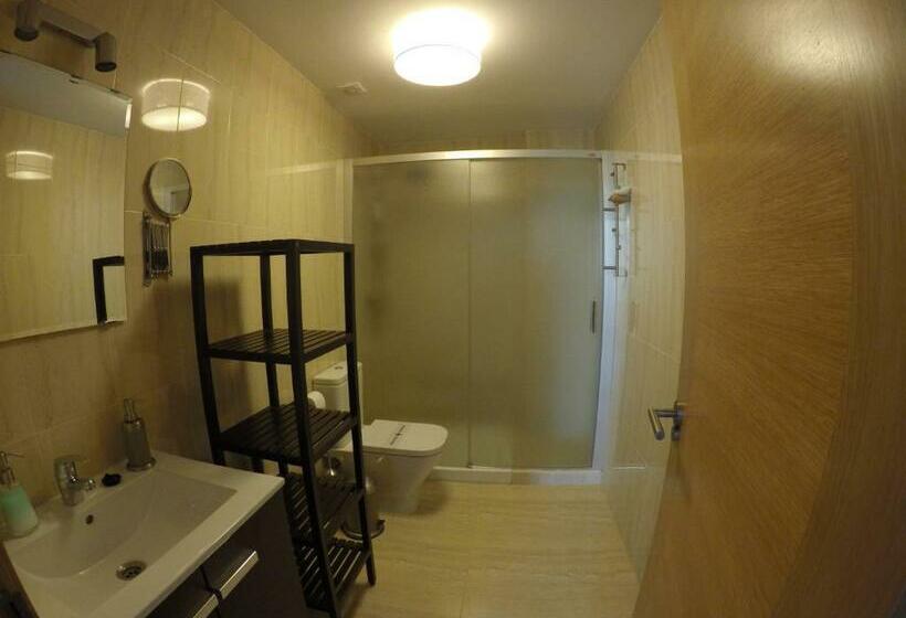 1 Bedroom Penthouse Apartment, Life Apartments Alameda Colón