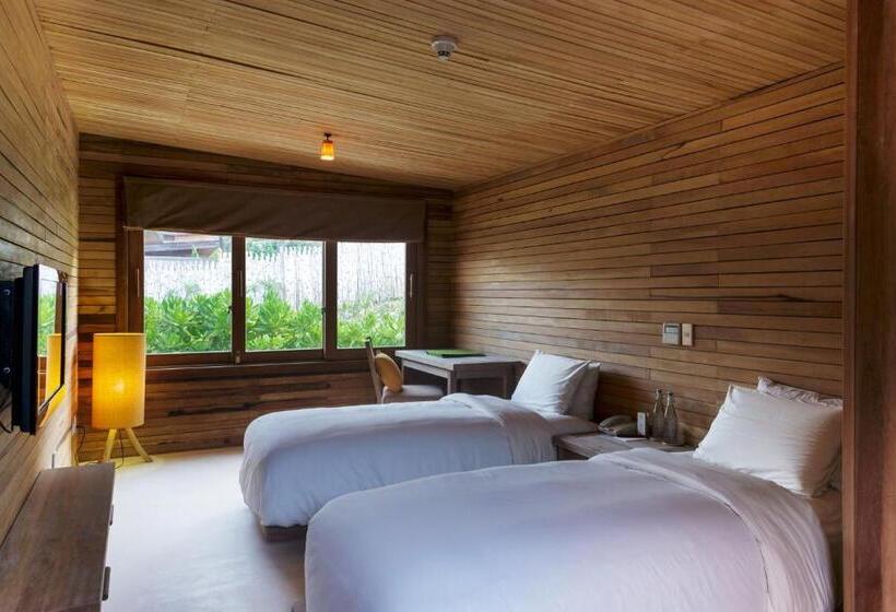 ویلای 4 خوابه, Six Senses Con Dao   Turtle Island Paradise
