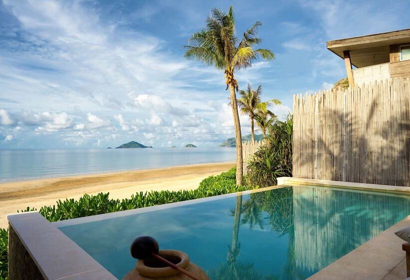 ویلای دلوکس 1 خوابه با چشم‌انداز دریا, Six Senses Con Dao   Turtle Island Paradise