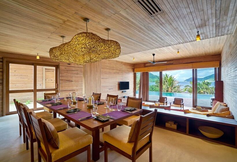 ویلای 3 خوابه, Six Senses Con Dao   Turtle Island Paradise