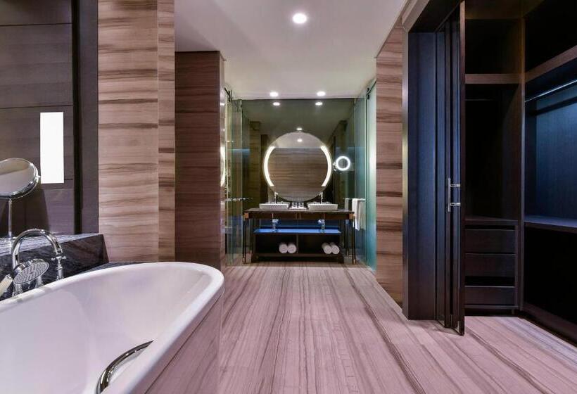 Family Suite, The Westin Doha Hotel & Spa