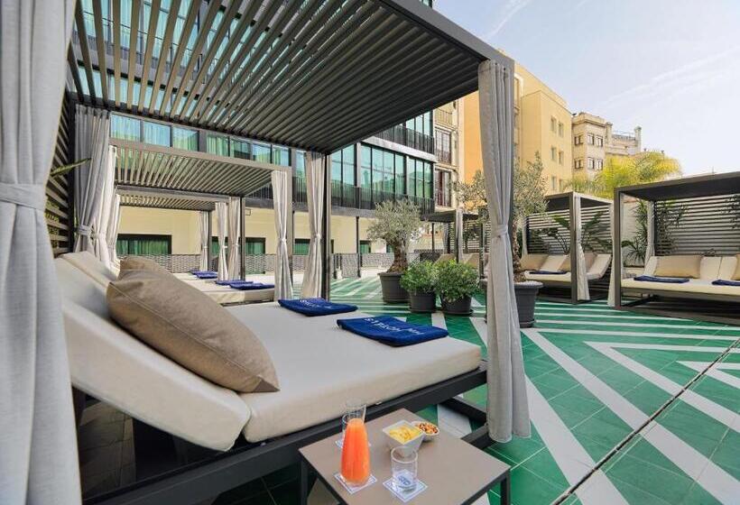 اتاق استاندارد با تراس, H10 Cubik 4* Sup