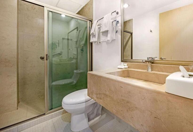 Номер Стандарт, Premier Inn Tuxtla