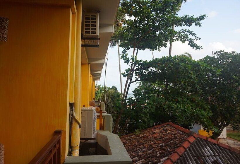 Quarto Deluxe, Thaproban Beach House