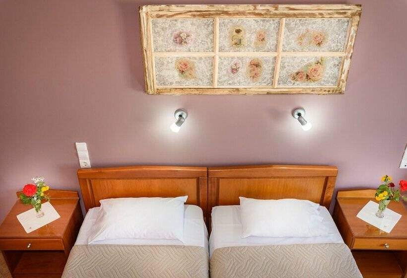 استودیوی استاندارد, Irinoula Dreams