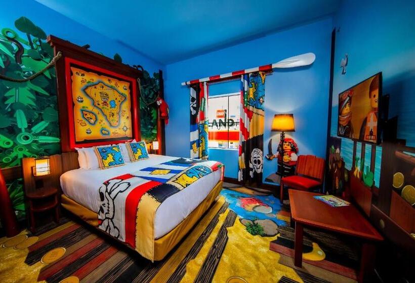 Thematic Family Room, Legoland® Florida Resort