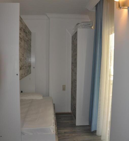 Quarto Familiar, Nur