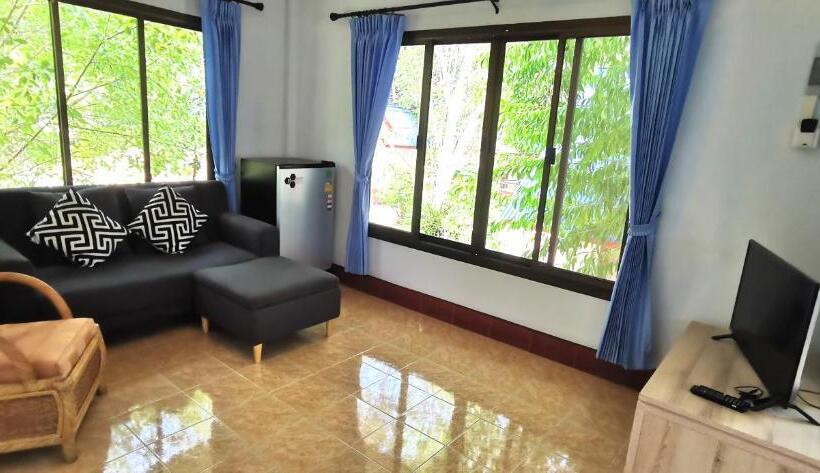 스탠다드 방갈로, Phalarn Inn Resort