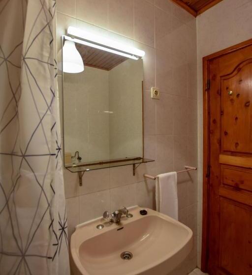 Quarto Superior, Nations Gerês   Bed & Breakfast