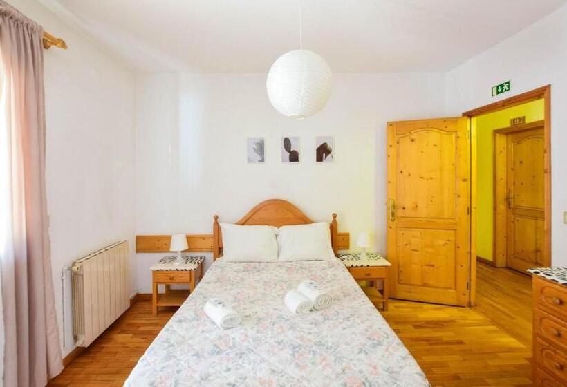 Номер Стандарт с Террасой, Nations Gerês   Bed & Breakfast