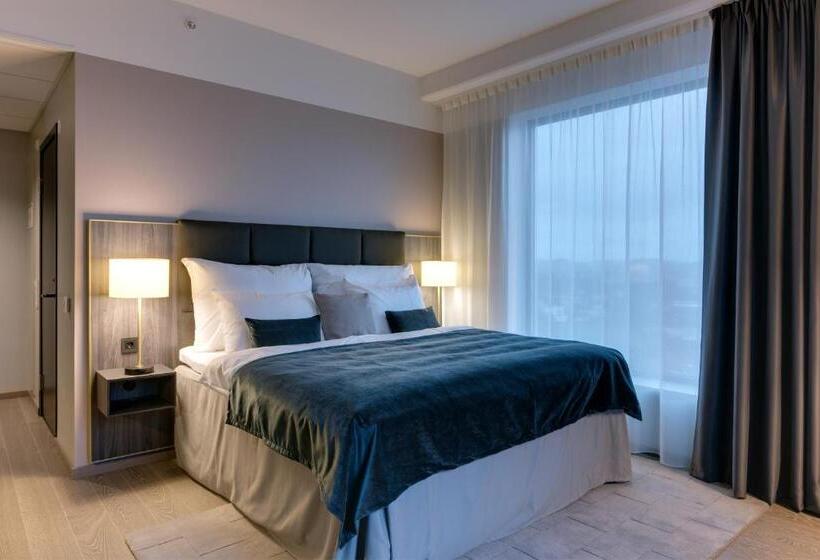 Семейный Номер, Clarion Hotel Air