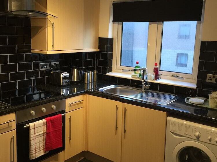 آپارتمان 2 خوابه, Haymarket Apartment