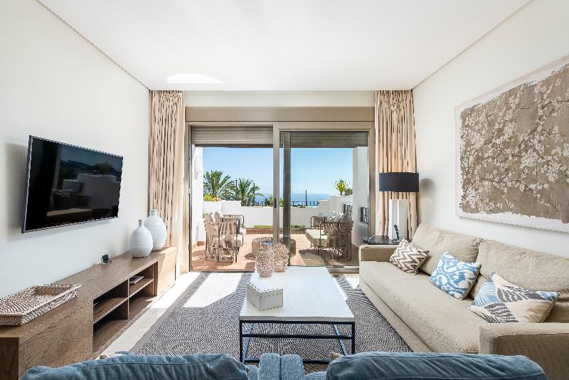 2 Bedrooms Suite Sea View, Las Terrazas de Abama Suites