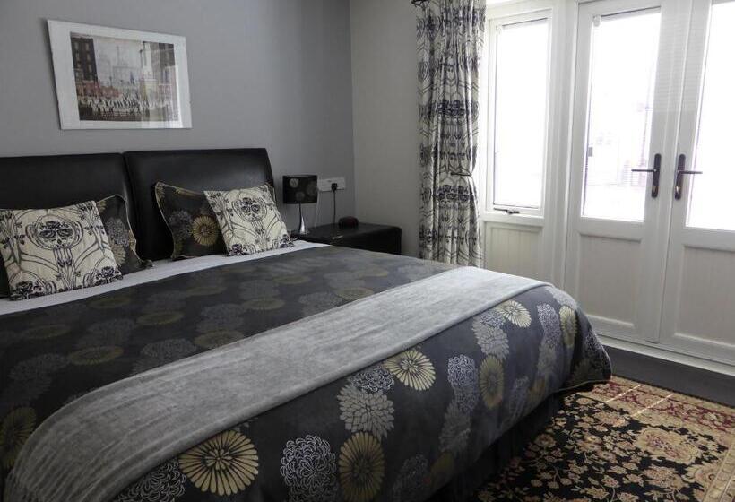 Номер Deluxe, Liongate House