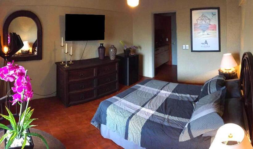 سوییت, Aurora Suites