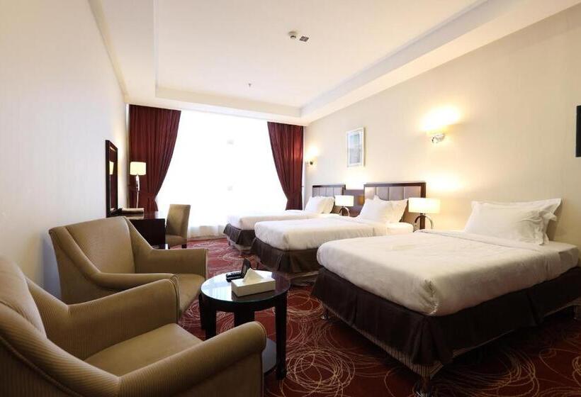 חדר אקונומי לשלושה, Al Rayyan Makiya Towers Hotel 1