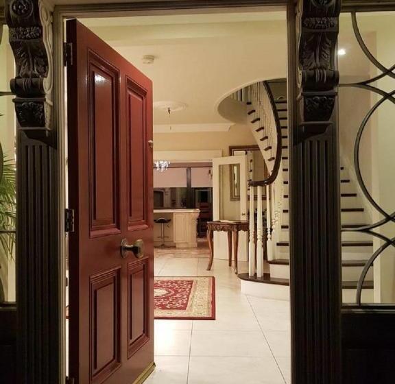 Family Suite, Charlemont House