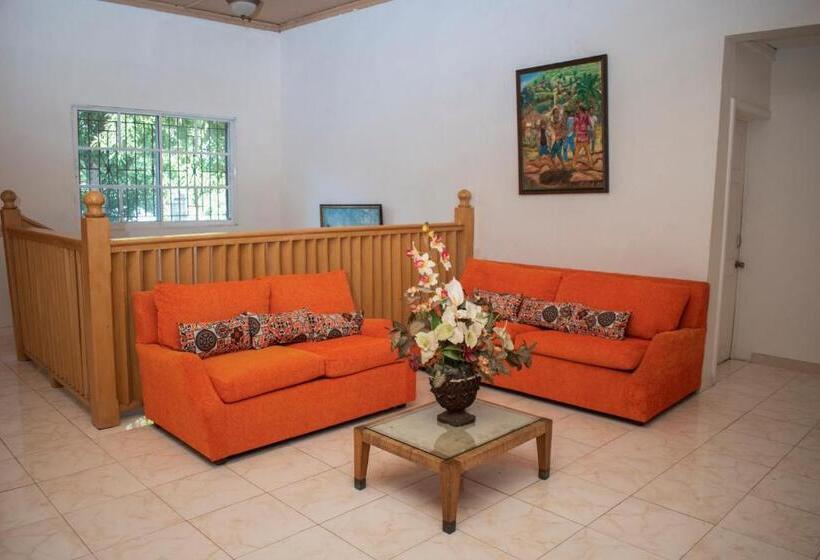 اتاق لوکس, Auberge Villa Cana